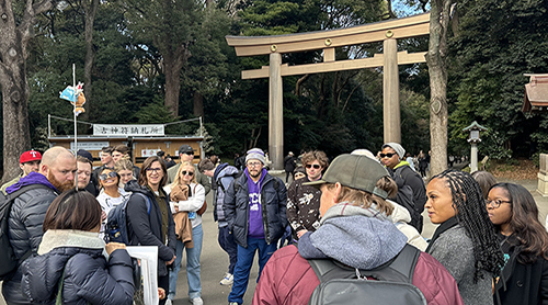 Section Image: Group of TCU Students in Japan 