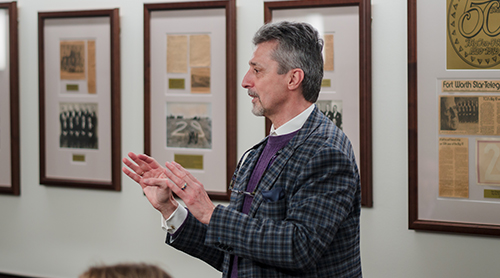 Ed Riefenstahl addressing Michele Gagne's class 