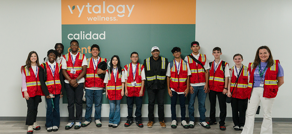 Group at the vytalogy wellness factory